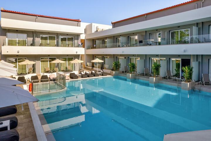 Pool 57 of 115