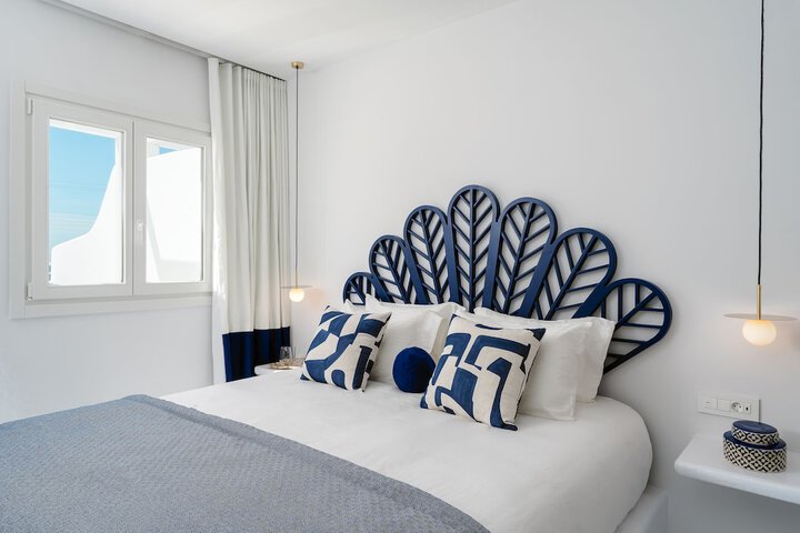 Room 14 of 142