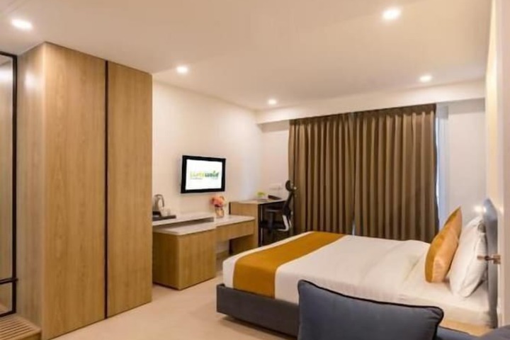 Room 4 of 29