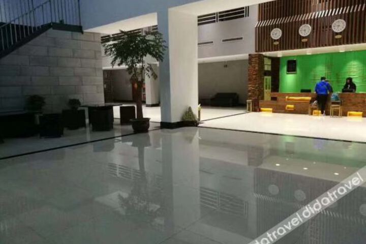 Hotel Interior 16 of 29