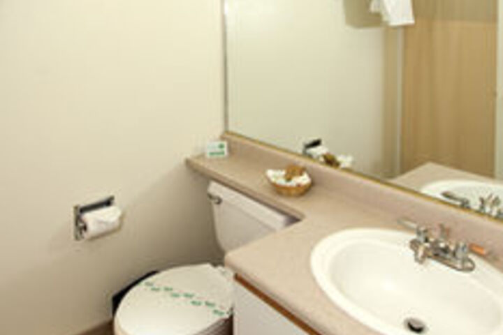 Room 4 of 29
