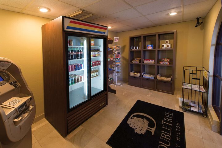 Snack bar