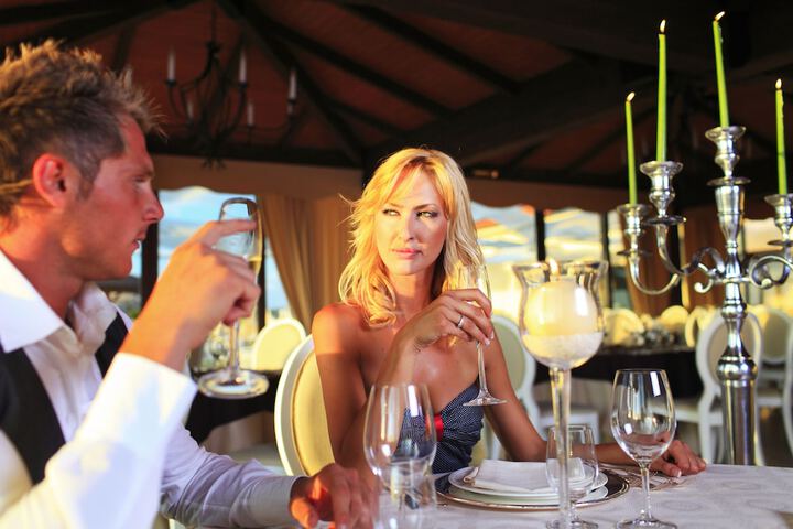 Dining 43 of 46