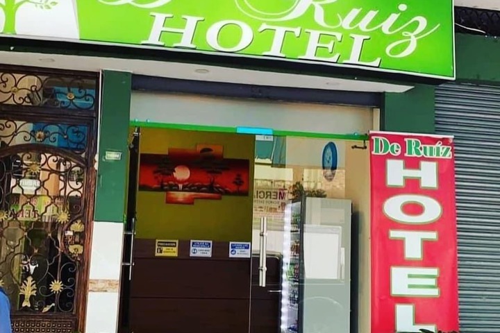 D Ruiz Hotel