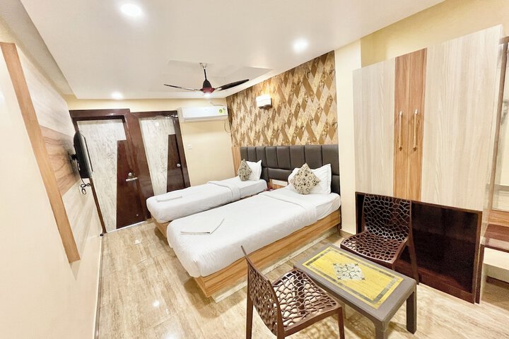 Room 30 of 159