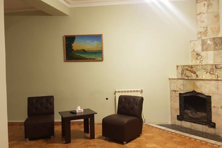 Room 33 of 36