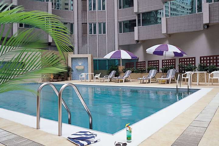 Pool Hotel