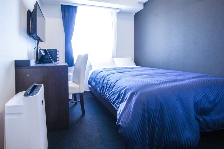 Room 5 of 23