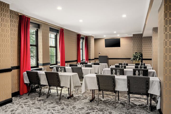 Meeting facility