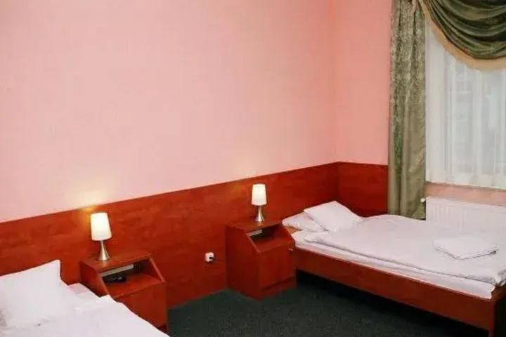 Hotel Solaris Lupus