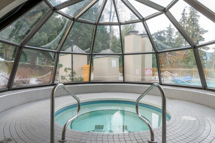 Spa 14 of 19