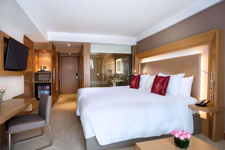 Room 44 of 155