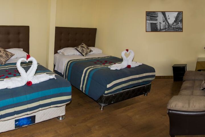 Room 12 of 14