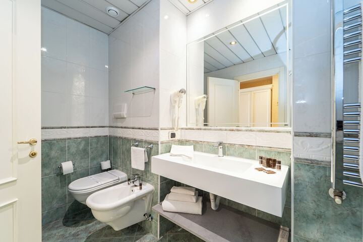Bath Interior