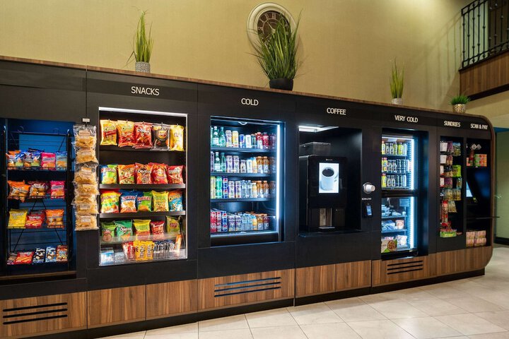 Snack bar