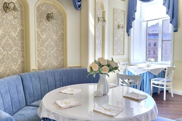 Dining Photos