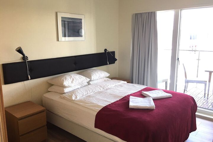 Room 26 of 76