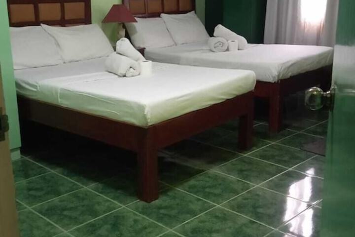 Room 17 of 30