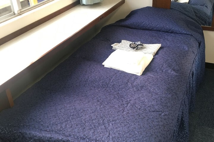 Room 13 of 53