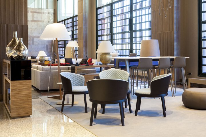 Entrance & Lobby