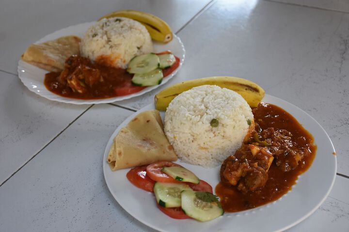Dining 6 of 14