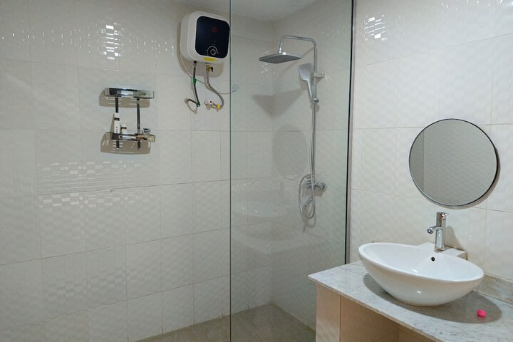 Room 58 of 77