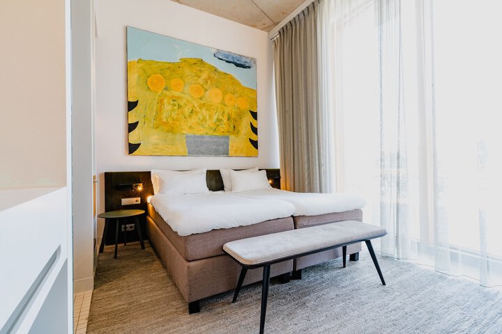 Room 32 of 115