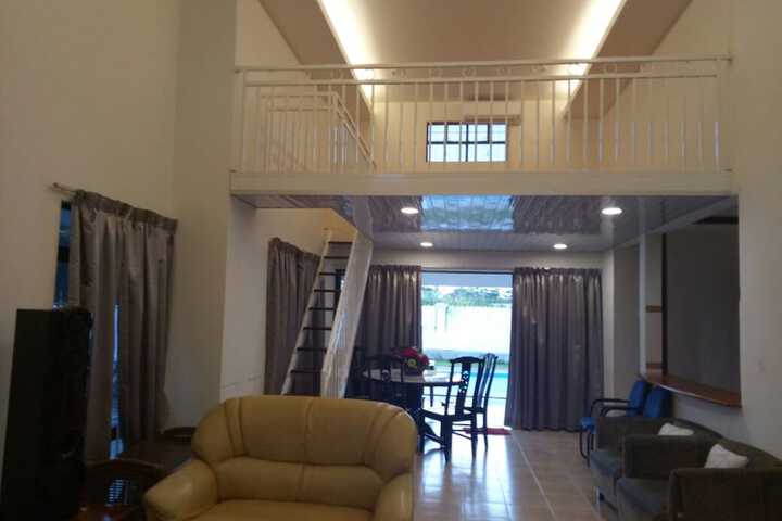 Room 41 of 49