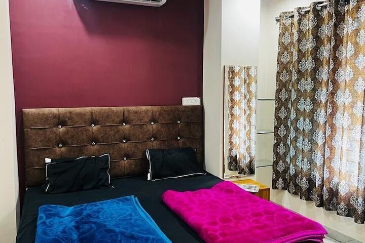 Room 19 of 62