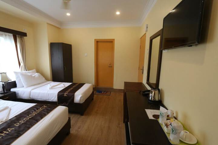 Room 3 of 6