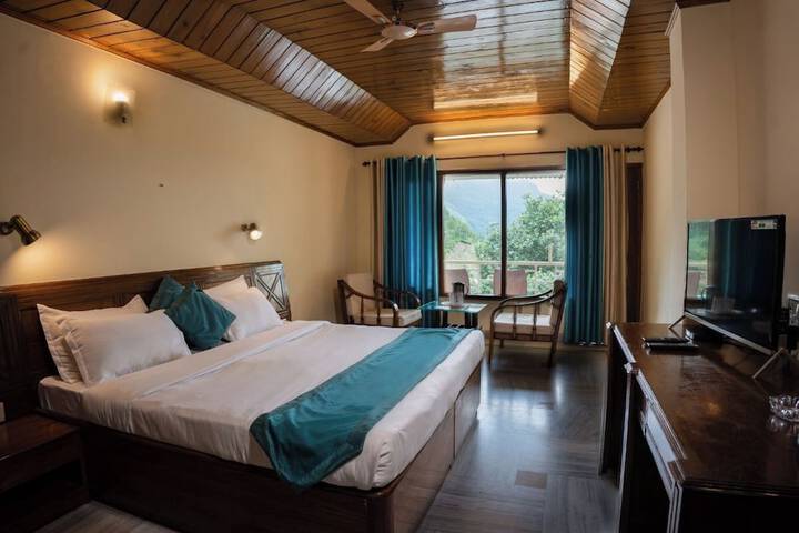 Room 4 of 39