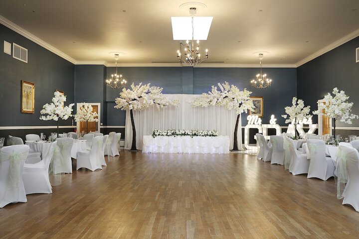 Wedding/Banquet 23 of 36