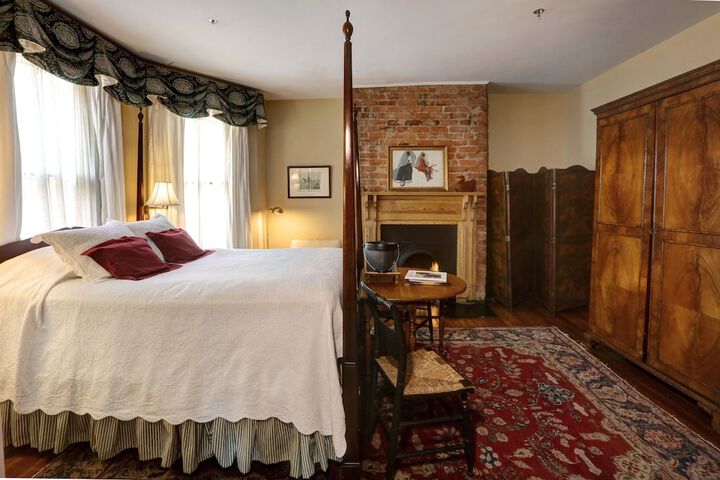Room 15 of 57