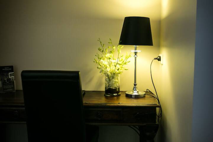 Room 14 of 37