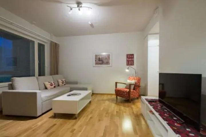 Room 3 of 21