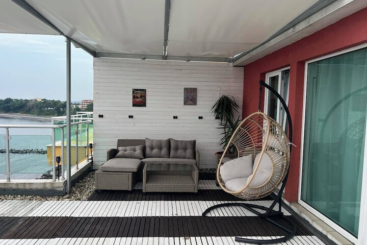 Terrace/Patio 23 of 85