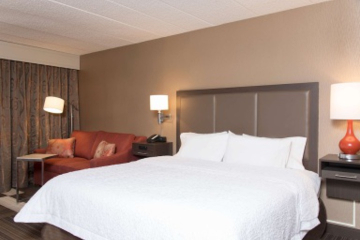 Room 334 of 372