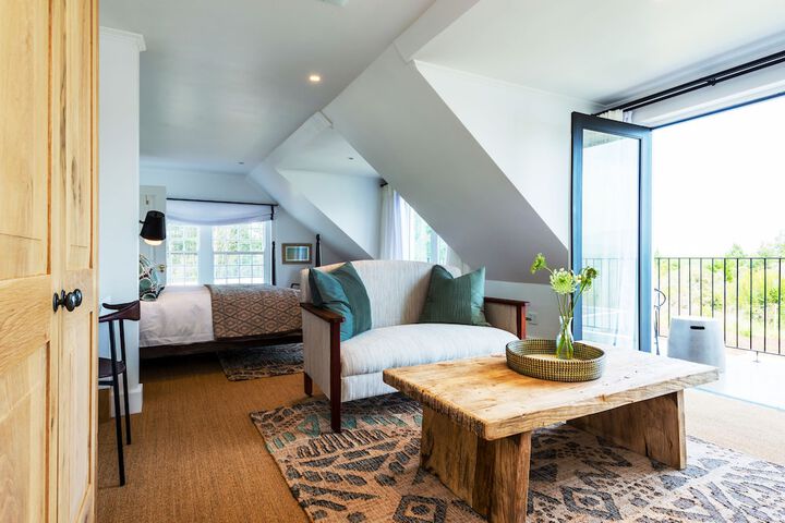 Room 21 of 60