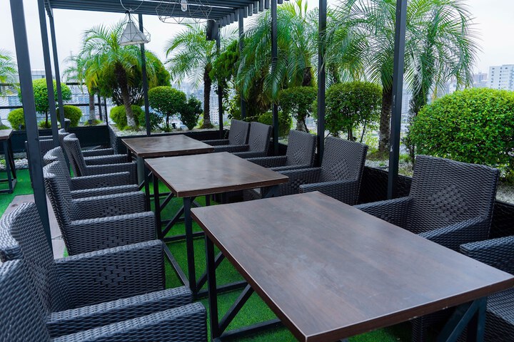 Terrace/Patio 36 of 58