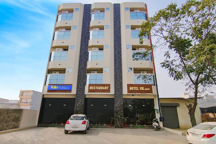 Fabhotel The Nation