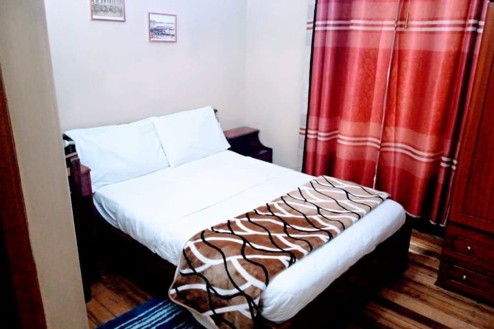 Room 4 of 26