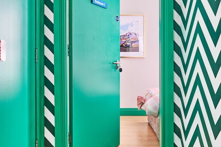 Room 69 of 121