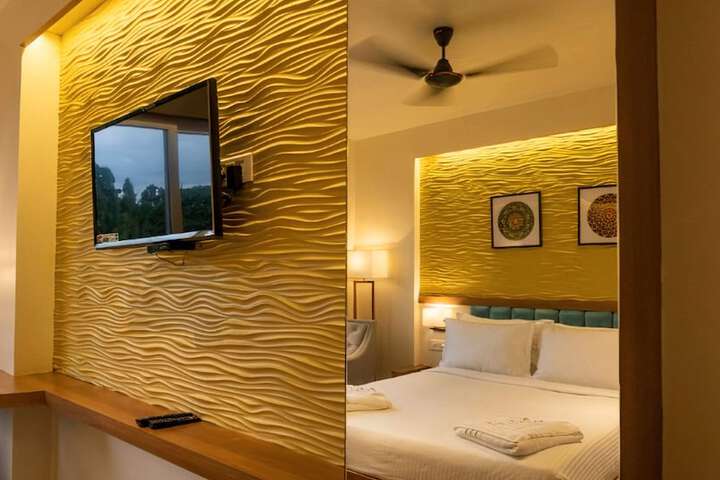 Room 4 of 22