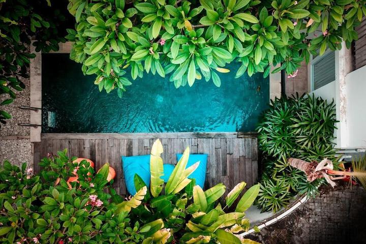 Hola Seminyak