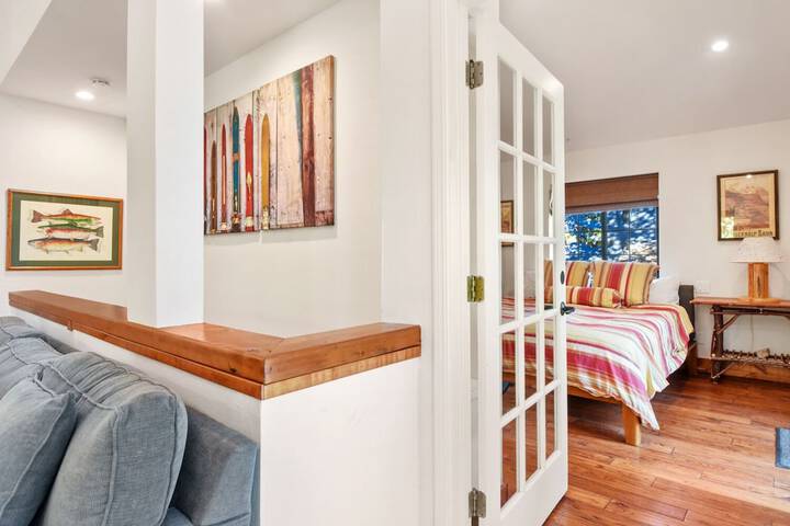 Room 2 of 44