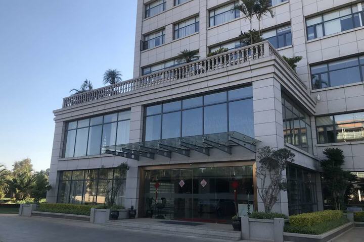 Hotel 2 of 60