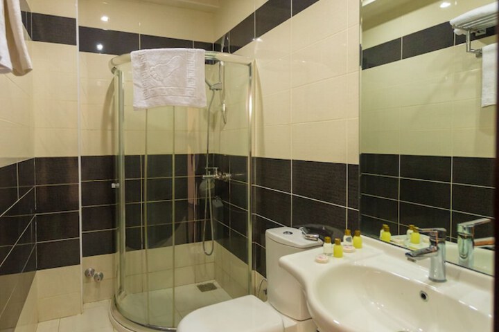 Bath Interior