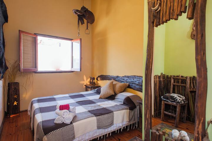 Room 9 of 278