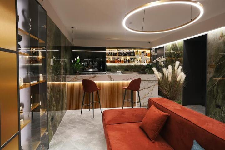 Hotel Interior 3 of 100