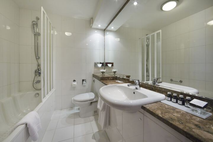 Bath Photo